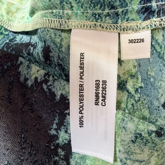 Jockey Green and Blue Garment - Picture 5 of 5